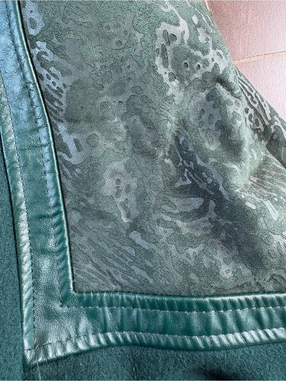 Vintage 80s Luba Paris 100% Wool Leather Trim Emerald Green Long Coat M/L - Picture 6 of 8